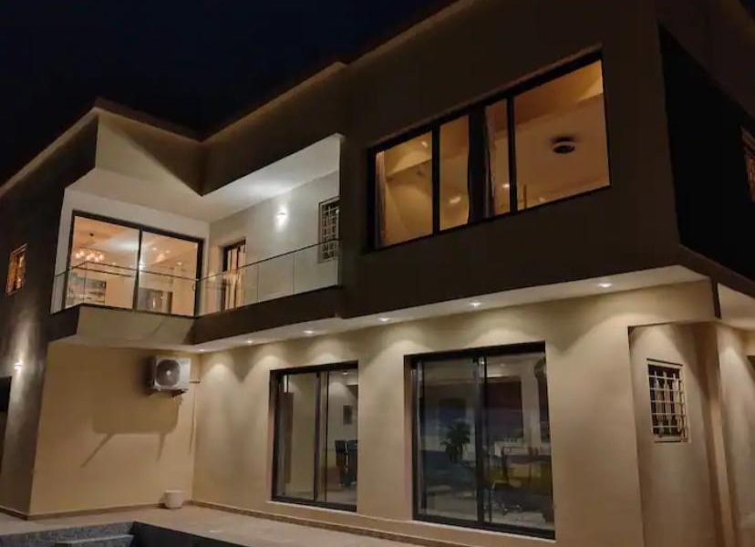 fdaf5795-6186-4d80-b72b-3fb2303733d3